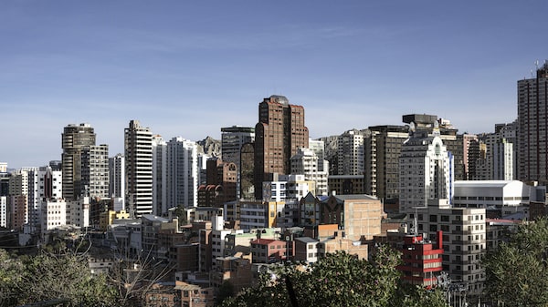 Bolivia prepara una nueva emisión de deuda, pero espera mejores condiciones de financiación Bolivia prepara una nueva emisión de deuda, pero espera mejores condiciones de financiación