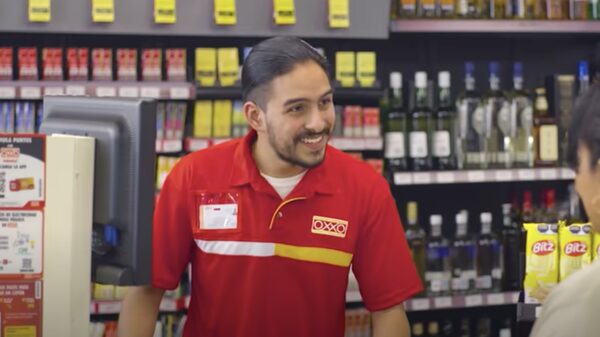 Así va la investigación por práctica monopólica en venta de SIMs de Telcel en Oxxo Así va la investigación por práctica monopólica en venta de SIMs de Telcel en Oxxo