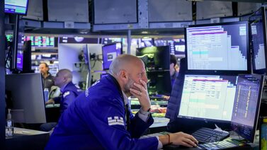 Wall Street cae arrastrado por Nvidia, antes de sus resultados del tercer trimestre Wall Street cae arrastrado por Nvidia, antes de sus resultados del tercer trimestre