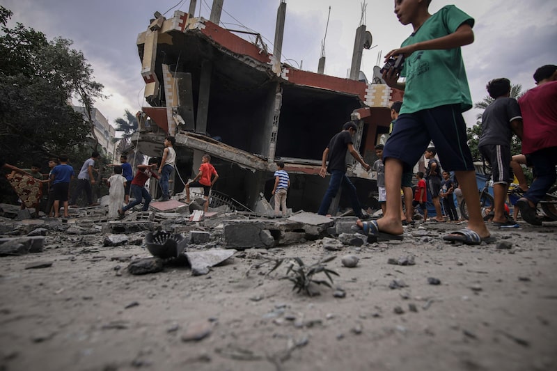 El conflicto de Israel entra en su tercer día con más de 1.100 muertos El conflicto de Israel entra en su tercer día con más de 1.100 muertos