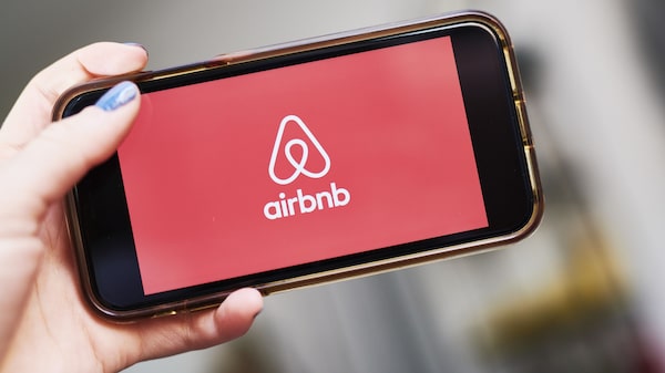 Acciones de Airbnb caen por previsión “moderada” de reservas del cuarto trimestre Acciones de Airbnb caen por previsión “moderada” de reservas del cuarto trimestre
