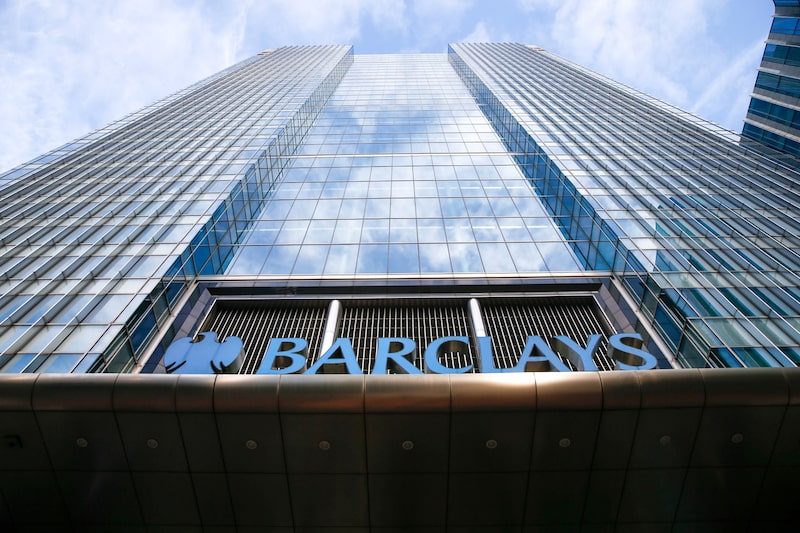 Fachada de la sede de Barclays, reflejando el peso del banco en los mercados globales de crédito en medio de un entorno de mayor incertidumbre. Fachada de la sede de Barclays, reflejando el peso del banco en los mercados globales de crédito en medio de un entorno de mayor incertidumbre.