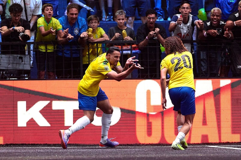 O formato, lançado em 2023, cresce em ritmo ao forte ao ter criado uma fórmula atrativa de conectar a geração Z com o futebol, a partir de uma combinação que inclui jogos mais curtos, influenciadores digitais, interação e ex-jogadores O formato, lançado em 2023, cresce em ritmo ao forte ao ter criado uma fórmula atrativa de conectar a geração Z com o futebol, a partir de uma combinação que inclui jogos mais curtos, influenciadores digitais, interação e ex-jogadores