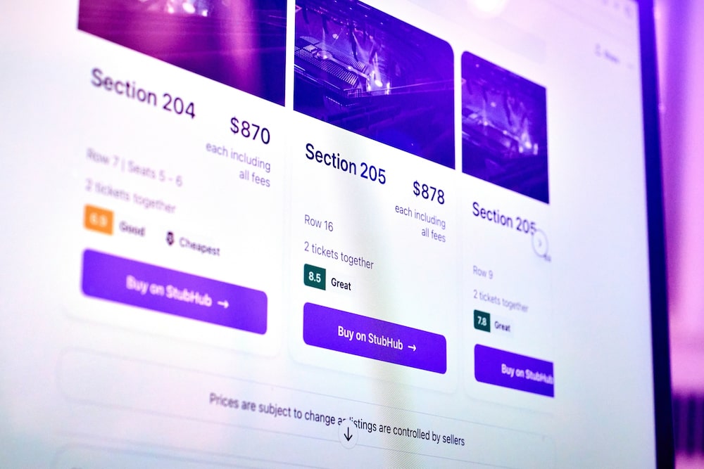 StubHub permite a los usuarios de ChatGPT consultar la disponibilidad de entradas, pero les obliga a visitar el sitio web para completar la compra o incluso solo para ampliar el plano de asientos. Fotógrafa: Gabby Jones/Bloomberg StubHub permite a los usuarios de ChatGPT consultar la disponibilidad de entradas, pero les obliga a visitar el sitio web para completar la compra o incluso solo para ampliar el plano de asientos. Fotógrafa: Gabby Jones/Bloomberg
