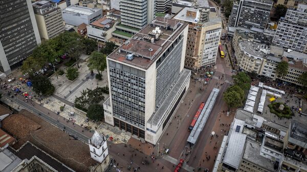 Colombia, ¿de vuelta a grandes ligas de LatAm por dólar débil, TES y prima de riesgo? Colombia, ¿de vuelta a grandes ligas de LatAm por dólar débil, TES y prima de riesgo?