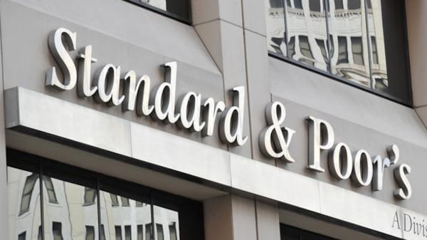 S&P Global reduce perspectiva crediticia de Honduras a “negativa” por cuatro factores S&P Global reduce perspectiva crediticia de Honduras a “negativa” por cuatro factores