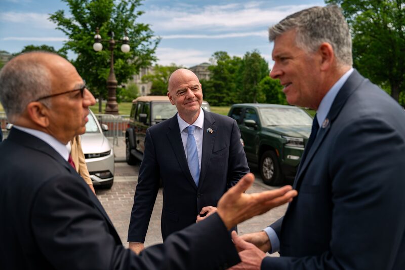 WASHINGTON, DC - APRIL 30: FIFA President Gianni Infantino (C) speaks with Rep. Darin LaHood (R-IL) (R) on the east front of the U.S. Capitol on April 30, 2024 in Washington, DC. Infantino is visiting Capitol Hill on Tuesday and Wednesday to meet with lawmakers, including with members of the Congressional Soccer Caucus, to discuss planning for the 2026 World Cup. The 2026 World Cup will be played in 16 cities in the U.S., Mexico and Canada. (Photo by Kent Nishimura/Getty Images) WASHINGTON, DC - APRIL 30: FIFA President Gianni Infantino (C) speaks with Rep. Darin LaHood (R-IL) (R) on the east front of the U.S. Capitol on April 30, 2024 in Washington, DC. Infantino is visiting Capitol Hill on Tuesday and Wednesday to meet with lawmakers, including with members of the Congressional Soccer Caucus, to discuss planning for the 2026 World Cup. The 2026 World Cup will be played in 16 cities in the U.S., Mexico and Canada. (Photo by Kent Nishimura/Getty Images)