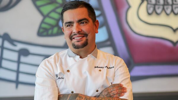 How a Mexican-American Chef Is Mentoring Latino Restaurateurs In Los Angeles How a Mexican-American Chef Is Mentoring Latino Restaurateurs In Los Angeles