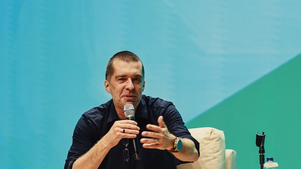 Brasil está sendo colonizado digitalmente, diz Mat Velloso, ex-Microsoft, Google e Meta Brasil está sendo colonizado digitalmente, diz Mat Velloso, ex-Microsoft, Google e Meta
