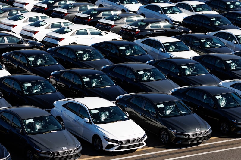 Vehículos de Hyundai Motor Co. destinados a la exportación esperan su embarque en un puerto cercano a la planta de la empresa en Ulsan, Corea del Sur, el miércoles 21 de enero de 2026. Vehículos de Hyundai Motor Co. destinados a la exportación esperan su embarque en un puerto cercano a la planta de la empresa en Ulsan, Corea del Sur, el miércoles 21 de enero de 2026.