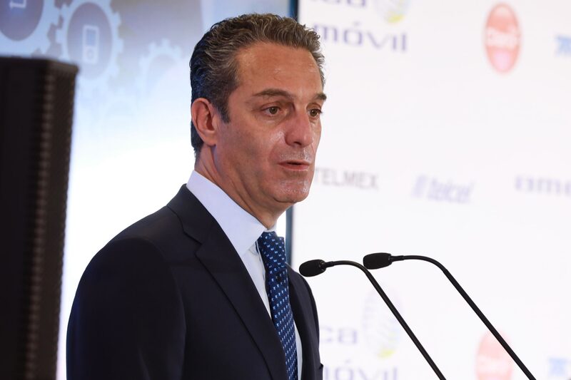 El presidente de los Consejos de Administración de América Móvil y Grupo Carso dijo durante el evento México Siglo XXI que México es un país que lo tiene todo y que está viviendo el momento adecuado. El presidente de los Consejos de Administración de América Móvil y Grupo Carso dijo durante el evento México Siglo XXI que México es un país que lo tiene todo y que está viviendo el momento adecuado.