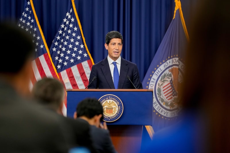Kevin Warsh, presidente de la Reserva Federal de Estados Unidos, durante una conferencia de prensa en Washington. Fotógrafo: Daniel Heuer/Bloomberg. Kevin Warsh, presidente de la Reserva Federal de Estados Unidos, durante una conferencia de prensa en Washington. Fotógrafo: Daniel Heuer/Bloomberg.