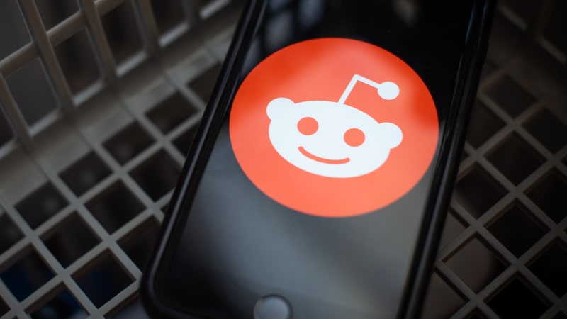 Techs reagem e Reddit contesta proibição de redes sociais para jovens na Austrália Techs reagem e Reddit contesta proibição de redes sociais para jovens na Austrália