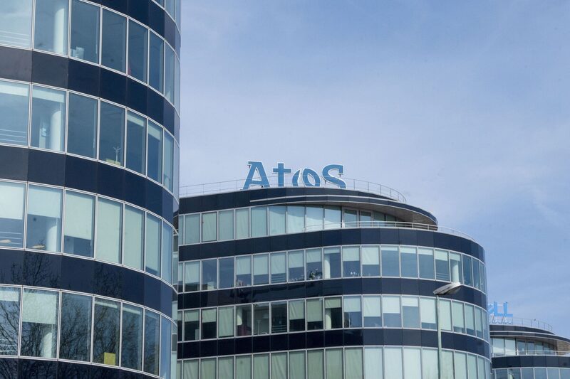Atos. Crise de dívida forçou a empresa a ceder ao governo francês uma participação acionária em seus ativos mais estratégicos em troca de um financiamento provisório Atos. Crise de dívida forçou a empresa a ceder ao governo francês uma participação acionária em seus ativos mais estratégicos em troca de um financiamento provisório