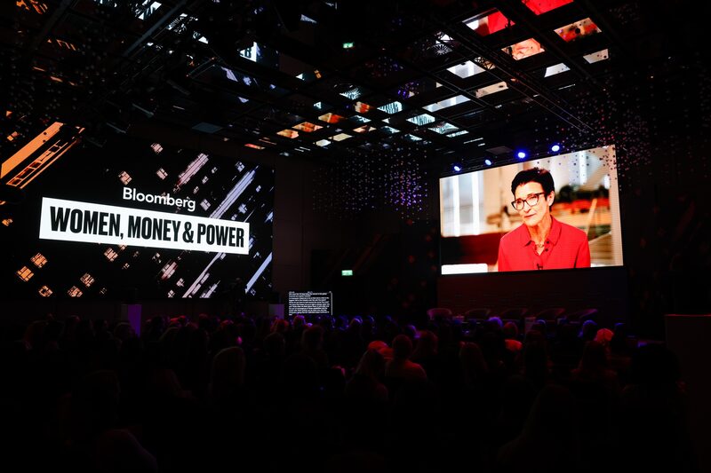 Además, muchos de los ejecutivos afirmaron que el crecimiento de los mercados privados va a continuar. Además, muchos de los ejecutivos afirmaron que el crecimiento de los mercados privados va a continuar.