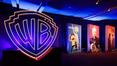 Warner fija un préstamo de US$15.000 millones antes de su fusión con Paramount Warner fija un préstamo de US$15.000 millones antes de su fusión con Paramount