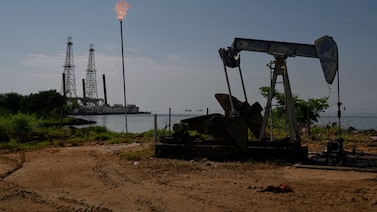 Como a produção de petróleo na Venezuela afetaria o cenário de investimento no Brasil Como a produção de petróleo na Venezuela afetaria o cenário de investimento no Brasil