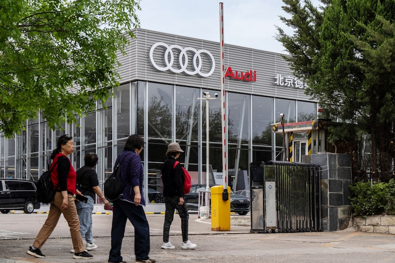 A demanda mais fraca por veículos de luxo na China e as tarifas dos EUA levaram a Audi a reduzir suas projeções para o ano A demanda mais fraca por veículos de luxo na China e as tarifas dos EUA levaram a Audi a reduzir suas projeções para o ano
