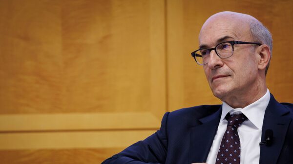 Rogoff diz que mercados vão ‘impedir’ qualquer pressão política sobre o Fed Rogoff diz que mercados vão ‘impedir’ qualquer pressão política sobre o Fed