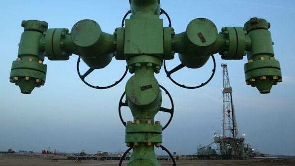 Kuwait reduce producción de petróleo y refinación mientras Ormuz sigue bloqueado Kuwait reduce producción de petróleo y refinación mientras Ormuz sigue bloqueado