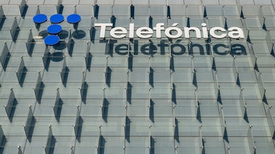 Telefónica vende unidade mexicana por US$ 450 milhões e avança saída da região Telefónica vende unidade mexicana por US$ 450 milhões e avança saída da região