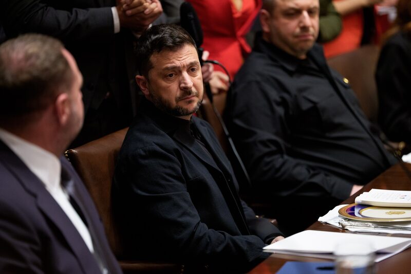 Volodymyr Zelenskiy durante una reunión con el presidente estadounidense Donald Trump en Washington D. C., el 17 de octubre. Fotógrafo: Aaron Schwartz/Sipa/Bloomberg. Volodymyr Zelenskiy durante una reunión con el presidente estadounidense Donald Trump en Washington D. C., el 17 de octubre. Fotógrafo: Aaron Schwartz/Sipa/Bloomberg.