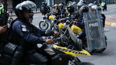 Crece represión de protestas en calles de Venezuela; oposición acumula el 84% de las actas Crece represión de protestas en calles de Venezuela; oposición acumula el 84% de las actas