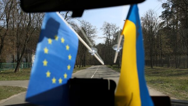 Unión Europea le da oficialmente a Ucrania estatus de candidato al bloque Unión Europea le da oficialmente a Ucrania estatus de candidato al bloque