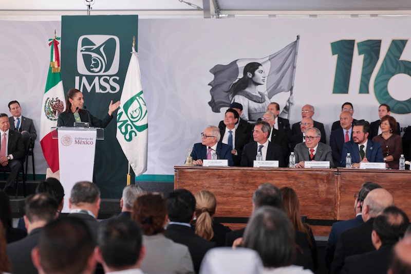 La presidenta de México, Claudia Sheinbaum, durante la 116 Asamblea General del IMSS e inauguración del Hospital General No. 36, Puebla, el 10 de diciembre 2025. La presidenta de México, Claudia Sheinbaum, durante la 116 Asamblea General del IMSS e inauguración del Hospital General No. 36, Puebla, el 10 de diciembre 2025.