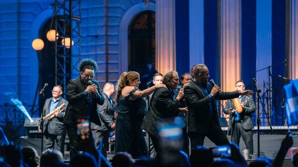 Quiénes son Los Hermanos Flores, la orquesta salvadoreña que va a Coachella 2026 Quiénes son Los Hermanos Flores, la orquesta salvadoreña que va a Coachella 2026