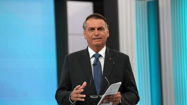 Bolsonaro Doesn’t Concede Defeat in Brazil Runoff, Says He’ll Respect Constitution Bolsonaro Doesn’t Concede Defeat in Brazil Runoff, Says He’ll Respect Constitution