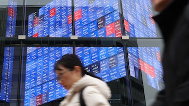 Las acciones asiáticas siguen al alza a Wall Street y el petróleo sube Las acciones asiáticas siguen al alza a Wall Street y el petróleo sube