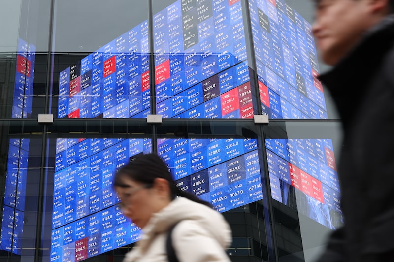 Las acciones asiáticas siguen al alza a Wall Street y el petróleo sube Las acciones asiáticas siguen al alza a Wall Street y el petróleo sube