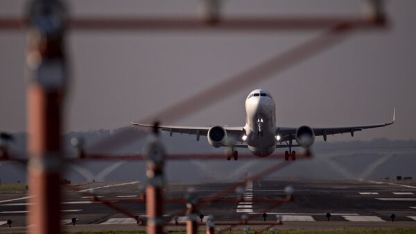 La mañanera de AMLO, 11 de noviembre: Negocian nombrar Mexicana a nueva aerolínea estatal La mañanera de AMLO, 11 de noviembre: Negocian nombrar Mexicana a nueva aerolínea estatal