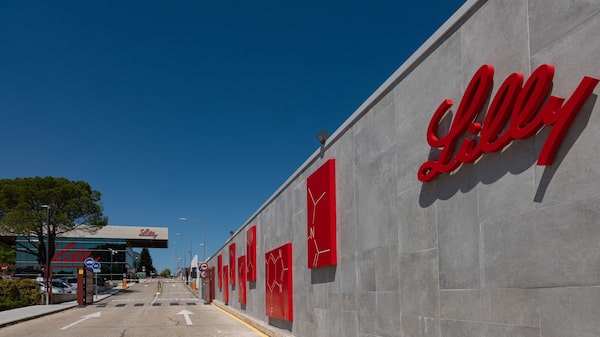 Nvidia investirá US$ 1 bilhão em laboratório de medicamentos de IA com Eli Lilly Nvidia investirá US$ 1 bilhão em laboratório de medicamentos de IA com Eli Lilly