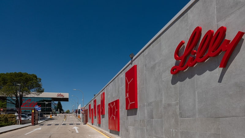 Nvidia investirá US$ 1 bilhão em laboratório de medicamentos de IA com Eli Lilly Nvidia investirá US$ 1 bilhão em laboratório de medicamentos de IA com Eli Lilly