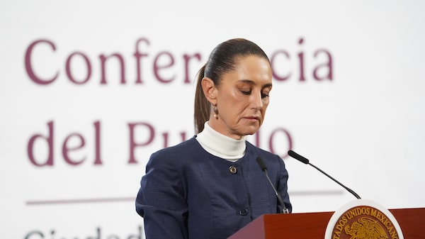 Gobierno de Sheinbaum frenará gasto de programas sociales en 2027 en medio de presión fiscal Gobierno de Sheinbaum frenará gasto de programas sociales en 2027 en medio de presión fiscal
