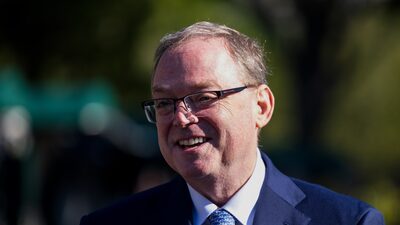 Bessent e Hassett, cotado ao Fed, atacam BC e dizem que ‘extrapolou’ o seu mandato Bessent e Hassett, cotado ao Fed, atacam BC e dizem que ‘extrapolou’ o seu mandato