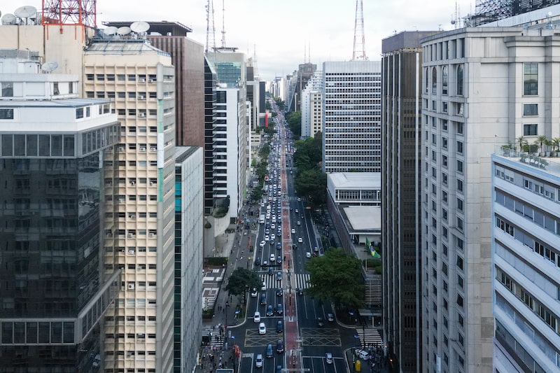 Avenida Paulista Avenida Paulista