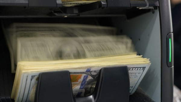 Índice de fortaleza del dólar alcanza récord histórico y supera máximo de 2020 Índice de fortaleza del dólar alcanza récord histórico y supera máximo de 2020