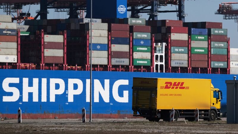 Guerra comercial já altera a logística na América Latina, diz CEO da DHL Supply Chain Guerra comercial já altera a logística na América Latina, diz CEO da DHL Supply Chain