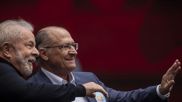 Compañero de fórmula de Lula podría ser ministro clave si ganan las elecciones Compañero de fórmula de Lula podría ser ministro clave si ganan las elecciones