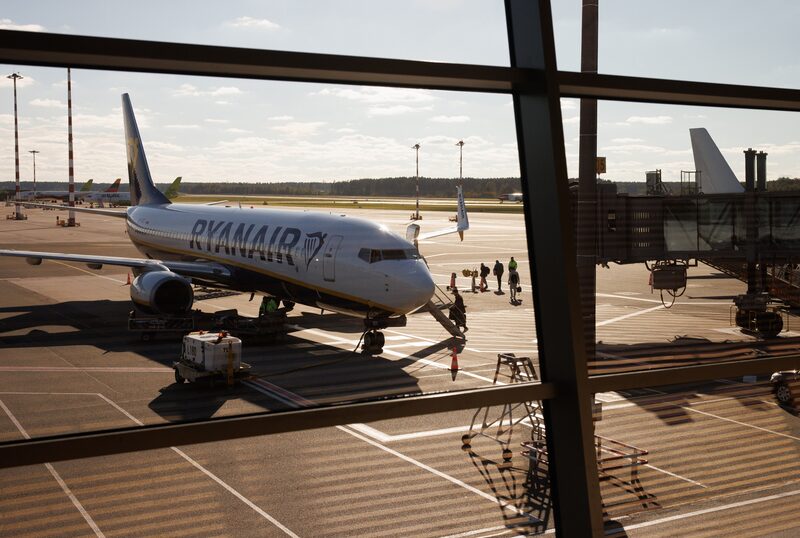 A iniciativa oferece à companhia aérea de baixo custo uma maneira de explorar novas formas de reter as vendas em um momento em que a inflação persistente reduziu a demanda A iniciativa oferece à companhia aérea de baixo custo uma maneira de explorar novas formas de reter as vendas em um momento em que a inflação persistente reduziu a demanda