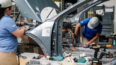 Hyundai aumentará producción en EE.UU. para mitigar el impacto de los aranceles de Trump Hyundai aumentará producción en EE.UU. para mitigar el impacto de los aranceles de Trump