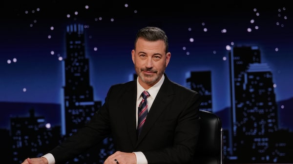 Jimmy Kimmel amplía su acuerdo con ABC, de Disney, al menos un año más Jimmy Kimmel amplía su acuerdo con ABC, de Disney, al menos un año más