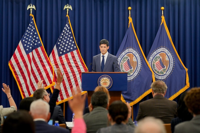 El presidente de la Reserva Federal, Kevin Warsh, durante una conferencia de prensa tras una reunión del Comité Federal de Mercado Abierto en Washington. El presidente de la Reserva Federal, Kevin Warsh, durante una conferencia de prensa tras una reunión del Comité Federal de Mercado Abierto en Washington.
