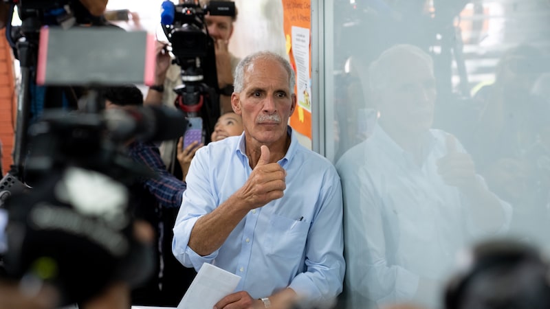 El CNE declara a Nasry Asfura, favorito de Trump, ganador de las elecciones en Honduras El CNE declara a Nasry Asfura, favorito de Trump, ganador de las elecciones en Honduras