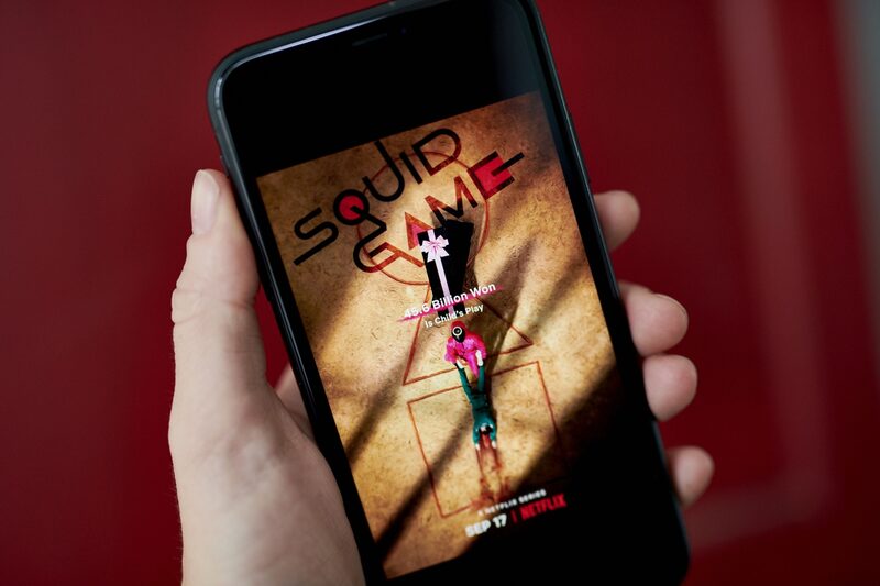 Cerca de 132 milhões de pessoas assistiam ao menos dois minutos de "Round 6" Cerca de 132 milhões de pessoas assistiam ao menos dois minutos de "Round 6"