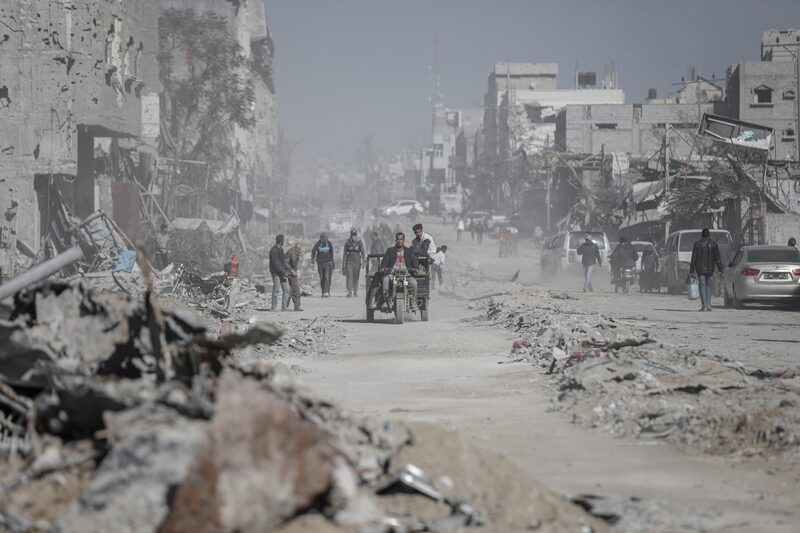 Las incursiones rompieron un frágil alto el fuego que había detenido 15 meses de combates que devastaron Gaza. Las incursiones rompieron un frágil alto el fuego que había detenido 15 meses de combates que devastaron Gaza.