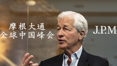 Fim da era Dimon? JPMorgan avança para substituir lendário CEO com 2 candidatos na fila Fim da era Dimon? JPMorgan avança para substituir lendário CEO com 2 candidatos na fila